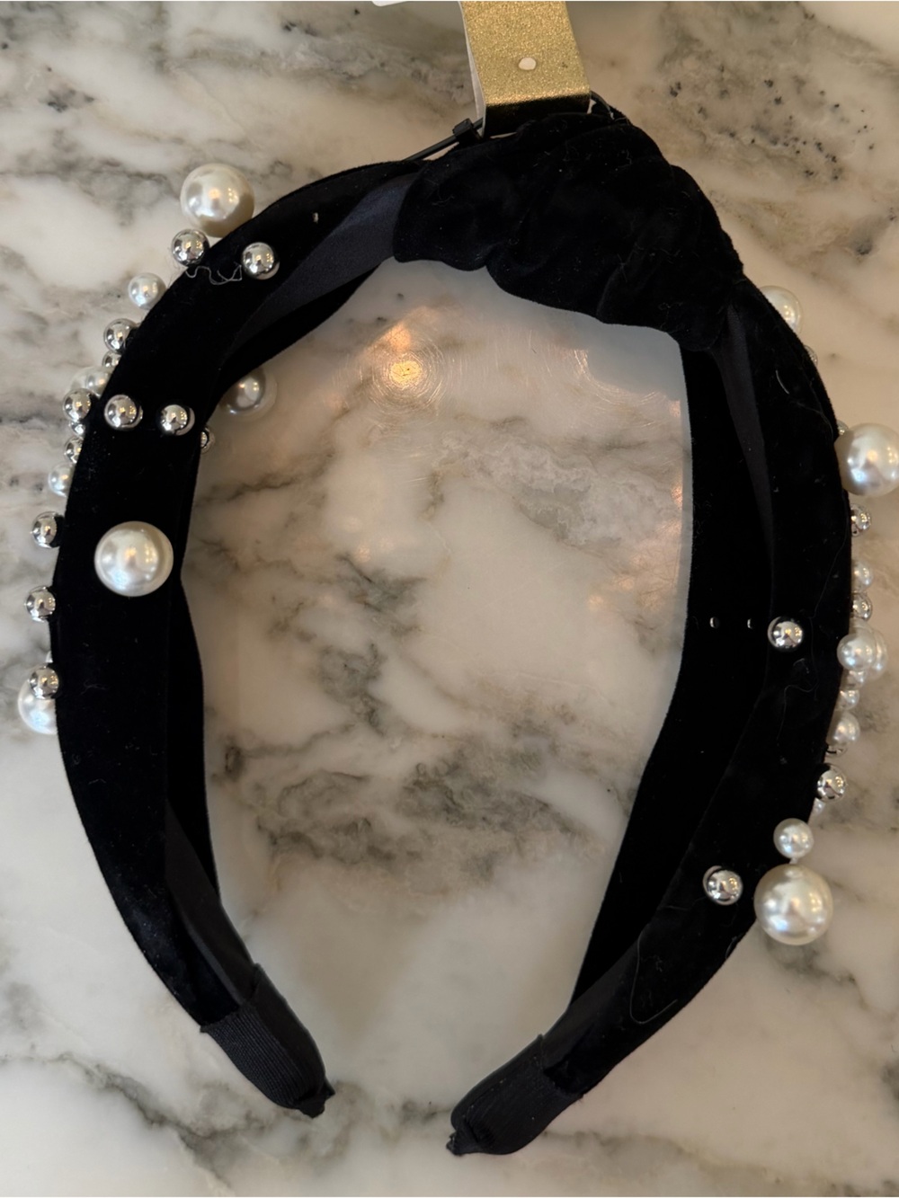 NWT Natasha Couture Black Velvet Pearl Rhinestone Knotted Headband Embellished - Picture 3 of 4